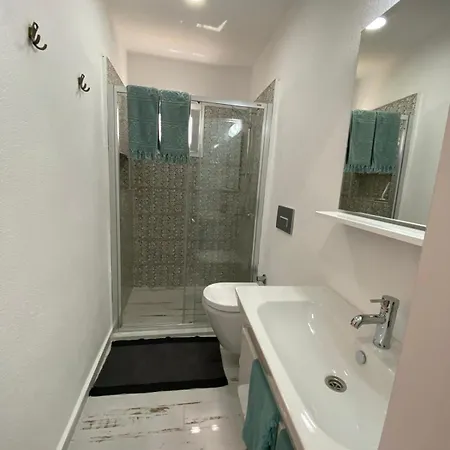 Merkezde Denize 50 Adim A *