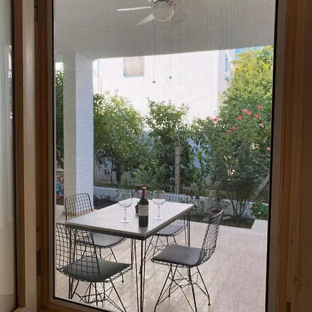 Merkezde Denize 50 Adim A Αλικαρνασσός